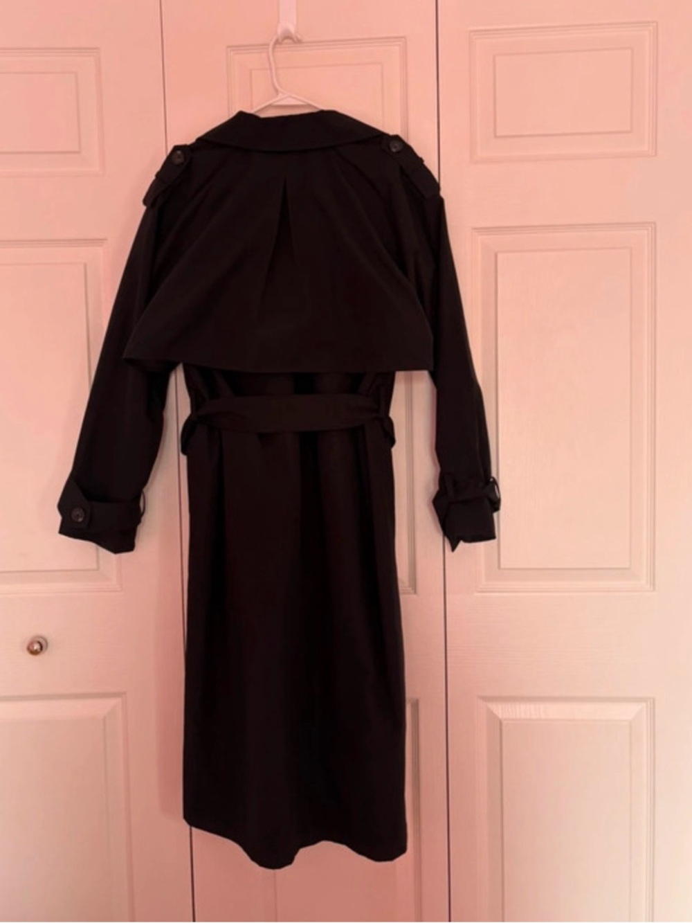 Abercrombie and Fitch Classic Black Trench Coat - Picture 4 of 15